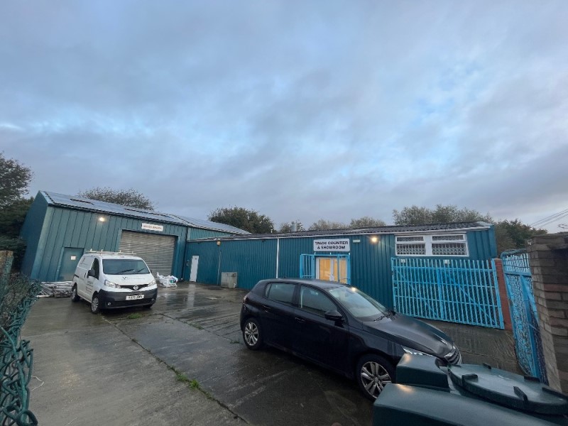 St Edburg's Hall, Priory Road, Bicester OX26 6BL