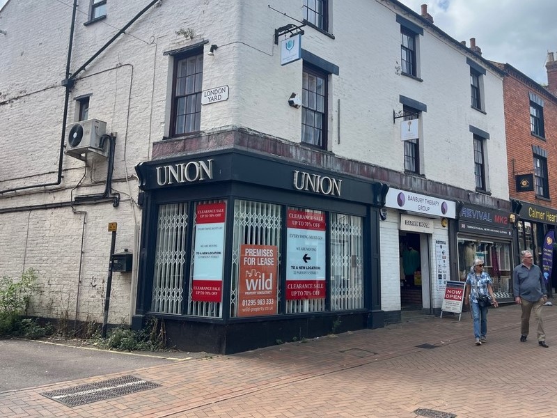 St Edburg's Hall, Priory Road, Bicester OX26 6BL